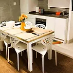 Apartment Conero Casa - Di Numana Fronte Mare In Via Litoranea 178 Bis Con Parcheggio Esclusivo