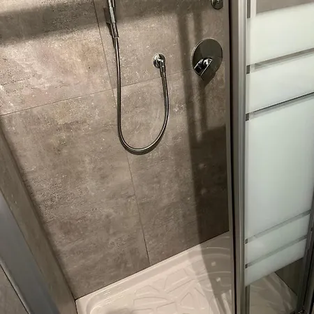 Conero Casa - Di Numana Fronte Mare In Via Litoranea 178 Bis Con Parcheggio Esclusivo Marcelli