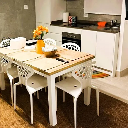 Daire Conero Casa - Di Numana Fronte Mare In Via Litoranea 178 Bis Con Parcheggio Esclusivo