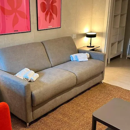Conero Casa - Di Numana Fronte Mare In Via Litoranea 178 Bis Con Parcheggio Esclusivo Daire Marcelli
